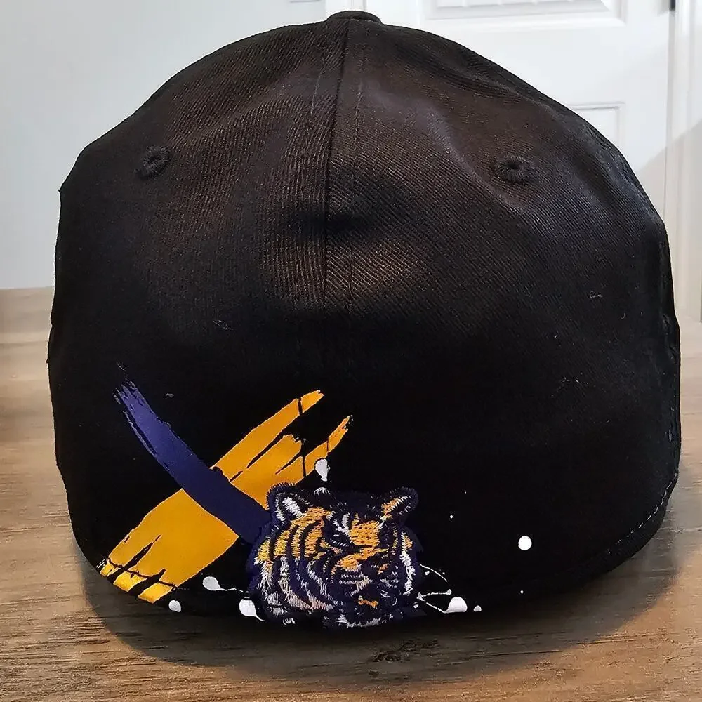 Vintage LSU Louisiana Tigers Fitted Hat Cap 90s NCAA Black Paint Splatter Retro